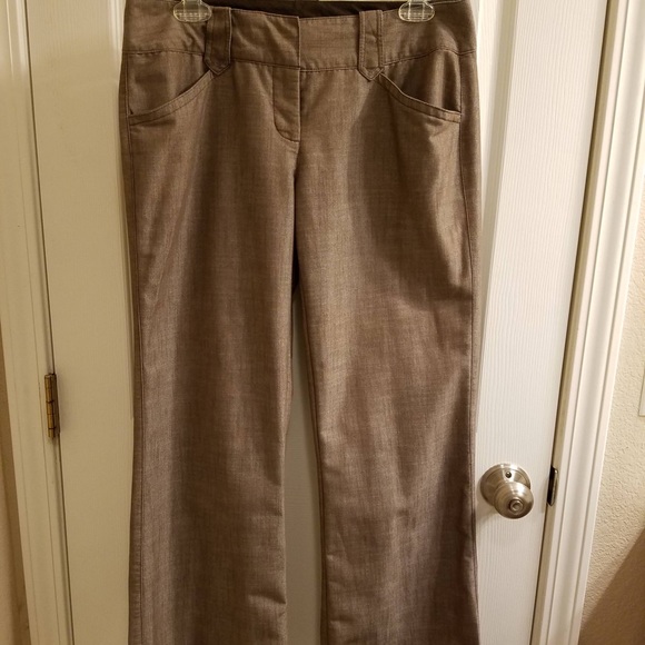 Studio Y Pants - Studio Y Tan Trousers. EUC Studio Y Pants - Studio Y Tan Trousers. EUC